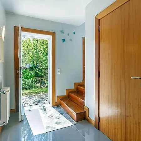 Casa Cervo E Prado - By Proguest Lanhelas