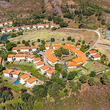 Casa Cervo E Prado - By Proguest Lanhelas